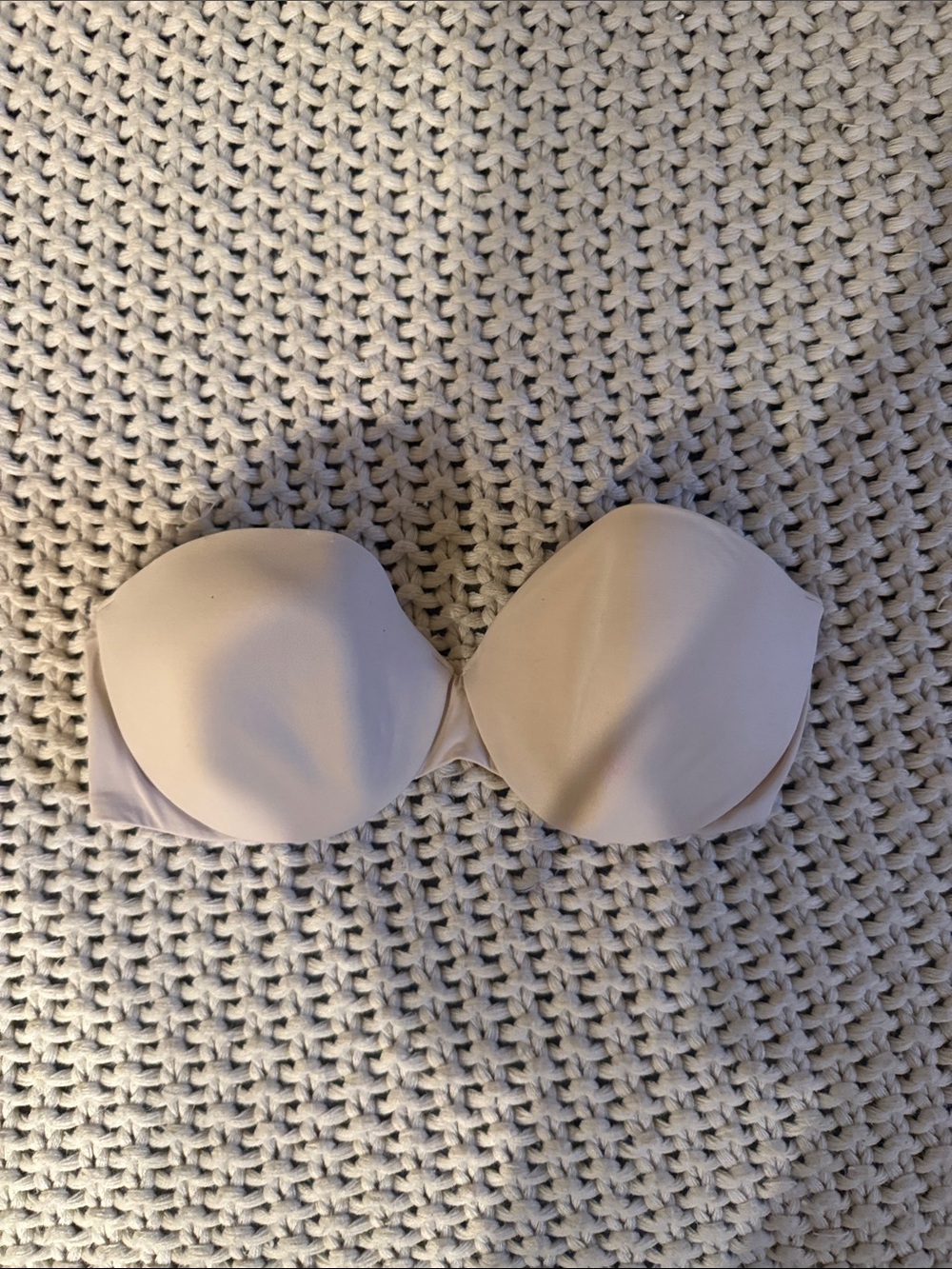 Seamless Strapless Bandeau Bra in Nude